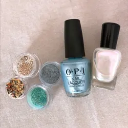 偏光パールカラーのラメグラデーションネイル使用アイテム