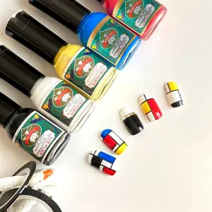 60年代モンドリアン風レトロネイル使用アイテム