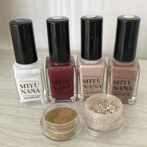 ルビーチョコレートカラーのアーガイルネイル使用アイテム