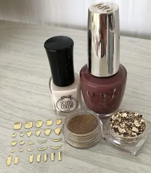 ランダムハートのチョコレートネイル使用アイテム